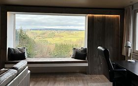 Villa Des Grues A Filly